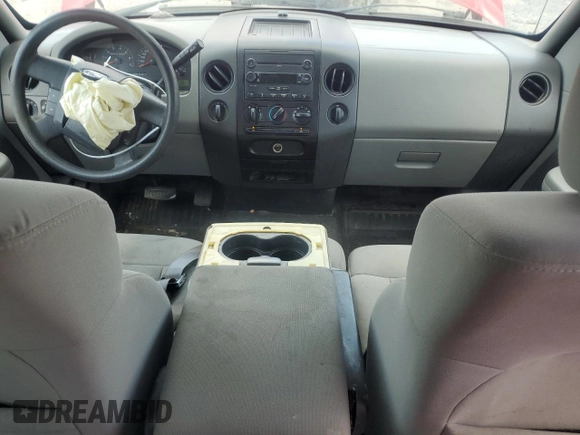 2008 Ford F-150 STX z VIN 1FTRX14WX8FA65597, wystawiony jako Copart lot #61936735 z przebiegiem 205 172 mil mil oraz Szkoda całkowita • Salvage title. Historia ofert i sprzedaży dostępna na DreamBid. Obrazek 8.