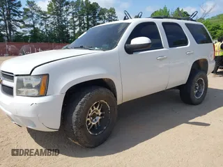 2012 Chevrolet Tahoe LS z VIN 1GNSCAE02CR230483, wystawiony jako IAAI lot #42071934 z przebiegiem 169 050 mil mil oraz . Historia ofert i sprzedaży dostępna na DreamBid. Obrazek 17.