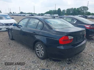 2007 BMW 3 Series 328i with VIN WBAVA33507PG39542, listed as a IAAI auction lot 42624478 with 127,350 mi miles and . Bid and sale history available at DreamBid. Image 3.