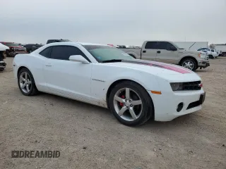2013 Chevrolet Camaro LT z VIN 2G1FB1E39D9127220, wystawiony jako Copart lot #50932945 z przebiegiem 89 058 mil mil oraz Czysty tytuł • Clean title. Historia ofert i sprzedaży dostępna na DreamBid. Obrazek 4.