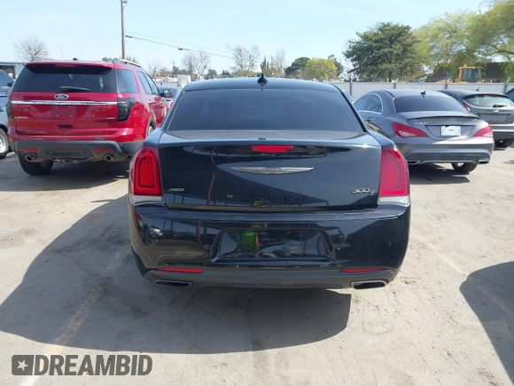 2016 Chrysler 300 with VIN 2C3CCAGG4GH296194, listed as a IAAI auction lot 41818220 with 111,177 mi miles. Bid and sale history available at carsss.com. Image 16.