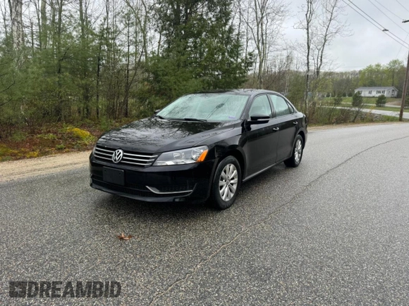 2013 Volkswagen Passat S z VIN 1VWAP7A37DC091531, wystawiony jako Copart lot #56255445 z przebiegiem 135 917 mil mil oraz Czysty tytuł • Clean title. Historia ofert i sprzedaży dostępna na DreamBid. Obrazek 2.