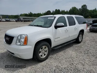 2011 GMC Yukon XL SLT z VIN 1GKS1KE09BR258921, wystawiony jako Copart lot #60938315 z przebiegiem 207 441 mil mil oraz Czysty tytuł • Clean title. Historia ofert i sprzedaży dostępna na DreamBid. Obrazek 1.