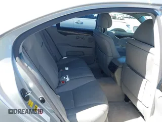2007 Lexus LS 460 with VIN JTHBL46F875011889, listed as a IAAI auction lot 42554435 with 88,780 mi miles and . Bid and sale history available at DreamBid. Image 8.