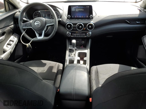 2023 Nissan Sentra SV z VIN 3N1AB8CV8PY292990, wystawiony jako Copart lot #55597235 z przebiegiem 7 350 mil mil oraz Szkoda całkowita • Salvage title. Historia ofert i sprzedaży dostępna na DreamBid. Obrazek 8.