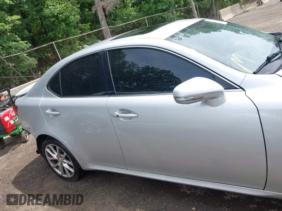 2012 Lexus IS 250 с VIN JTHCF5C20C2035652, выставлен на аукционе IAAI как лот 42288885 с пробегом 141 269 миль миль и . История ставок и продаж доступна на DreamBid. Изображение 13.