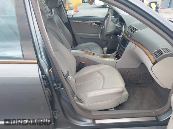 2008 Mercedes-Benz E 350 Luxury with VIN WDBUF56X68B350538, listed as a IAAI auction lot 41788580 with 112,202 mi miles and . Bid and sale history available at carsss.com. Image 5.