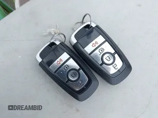 2021 Ford Escape SE z VIN 1FMCU0G61MUA15936, wystawiony jako IAAI lot #41725241 z przebiegiem 48 865 mil mil oraz . Historia ofert i sprzedaży dostępna na DreamBid. Obrazek 11.