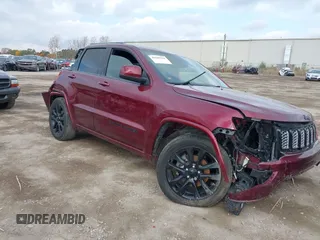 2018 Jeep Grand Cherokee Altitude with VIN 1C4RJFAG8JC376108, listed as a IAAI auction lot 40585230 with 65,823 mi miles and . Bid and sale history available at DreamBid. Image 1.