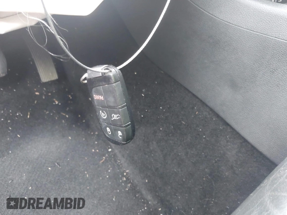 2015 Dodge Durango R/T с VIN 1C4SDJCT4FC837818, выставлен на аукционе IAAI как лот 42127822 с пробегом 107 000 миль миль и . История ставок и продаж доступна на DreamBid. Изображение 11.