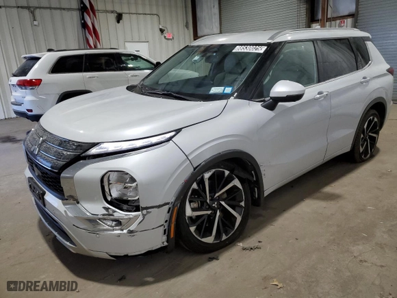 2023 Mitsubishi Outlander SEL with VIN JA4J3VA85PZ037266, listed as a Copart auction lot 88530025 with 37,589 mi miles and Clean Title. Bid and sale history available at carsss.com. Image 1.