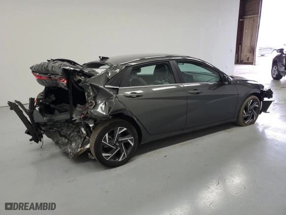 2024 Hyundai Elantra Limited with VIN KMHLP4DG6RU740712, listed as a Copart auction lot 49421945 with 22,553 mi miles and Non Repairable. Bid and sale history available at carsss.com. Image 3.