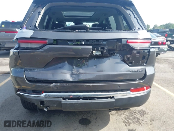 2023 Jeep Grand Cherokee Limited with VIN 1C4RJGBG5PC648630, listed as a IAAI auction lot 42263915 with 24,976 mi miles and . Bid and sale history available at DreamBid. Image 6.
