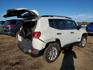 2021 Jeep Renegade Jeepster z VIN ZACNJDABXMPN28989, wystawiony jako Copart lot #73168744 z przebiegiem 41 667 mil mil oraz Szkoda całkowita • Salvage title. Historia ofert i sprzedaży dostępna na DreamBid. Obrazek 3.