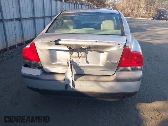 2002 Volvo S60 with VIN YV1RS61R622200464, listed as a IAAI auction lot 41105829 with 94,314 mi miles. Bid and sale history available at carsss.com. Image 16.