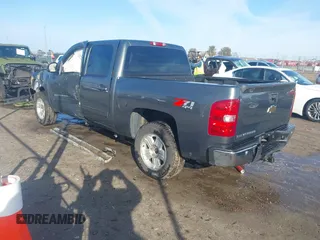 2011 Chevrolet Silverado 1500 LTZ with VIN 3GCPKTE39BG212827, listed as a IAAI auction lot 41044871 with 197,096 mi miles and . Bid and sale history available at DreamBid. Image 3.