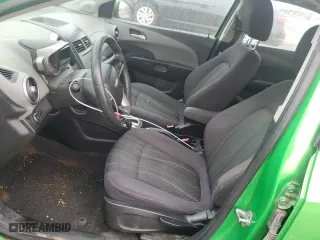 2015 Chevrolet Sonic LT with VIN 1G1JC5SB8F4125653, listed as a Copart auction lot 85724534 with 78,286 mi miles and Salvage Title. Bid and sale history available at carsss.com. Image 7.