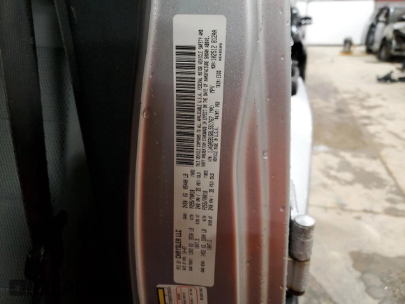 2008 Jeep Wrangler Unlimited Sahara z VIN 1J4GA59168L551767, wystawiony jako Copart lot #49809985 z przebiegiem 151 176 mil mil oraz Nie do naprawy • Non repairable. Historia ofert i sprzedaży dostępna na DreamBid. Obrazek 13.