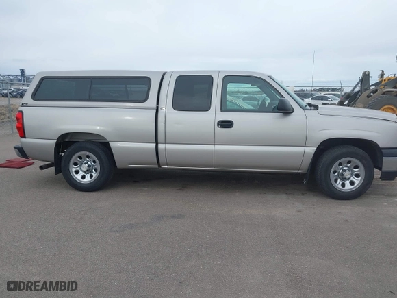 2006 Chevrolet Silverado 1500 LS with VIN 1GCEC19V86Z146071, listed as a IAAI auction lot 41853522 with 118,855 mi miles. Bid and sale history available at carsss.com. Image 13.