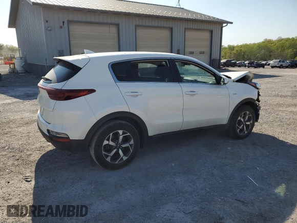 2022 Kia Sportage LX with VIN KNDPMCAC7N7986154, listed as a Copart auction lot 54330745 with 31,408 mi miles and Salvage Title. Bid and sale history available at carsss.com. Image 3.