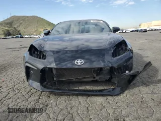 2023 Toyota 86 with VIN JF1ZNBC13P8753032, listed as a Copart auction lot 46188405 with 63,130 mi miles and Salvage Title. Bid and sale history available at DreamBid. Image 5.