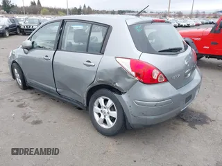 2007 Nissan Versa 1.8 S with VIN 3N1BC13E27L419464, listed as a IAAI auction lot 41776767 with 184,484 mi miles. Bid and sale history available at carsss.com. Image 3.