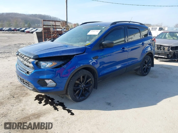 2019 Ford Escape SE with VIN 1FMCU9GD7KUB44070, listed as a IAAI auction lot 41801706 with 77,612 mi miles. Bid and sale history available at carsss.com. Image 17.