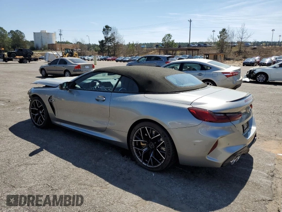 2020 BMW M8 Competition z VIN WBSDZ0C08LCD28171, wystawiony jako Copart lot #47561694 z przebiegiem Nie podano mil oraz . Historia ofert i sprzedaży dostępna na DreamBid. Obrazek 2.