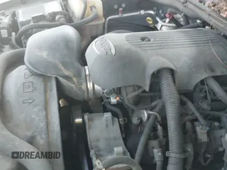 2003 Chevrolet Silverado 1500 LT с VIN 2GCEK19T331174124, выставлен на аукционе IAAI как лот 42219188 с пробегом 252 383 миль миль и . История ставок и продаж доступна на DreamBid. Изображение 14.