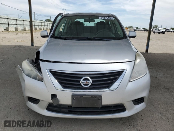 2014 Nissan Versa SV with VIN 3N1CN7AP3EL811825, listed as a Copart auction lot 54076465 with 120,640 mi miles and Salvage Title. Bid and sale history available at carsss.com. Image 5.