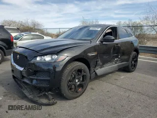 2020 Jaguar F-Pace 30t Prestige with VIN SADCK2GX2LA635391, listed as a Copart auction lot 49005255 with 122,914 mi miles and Salvage Title. Bid and sale history available at DreamBid. Image 1.