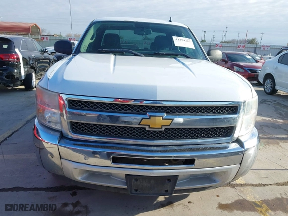 2013 Chevrolet Silverado 1500 LT with VIN 1GCRCSE08DZ166948, listed as a IAAI auction lot 41254225 with 206,541 mi miles. Bid and sale history available at carsss.com. Image 13.