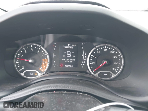 2020 Jeep Renegade Latitude with VIN ZACNJBBB7LPL57524, listed as a IAAI auction lot 41639559 with 126,742 mi miles. Bid and sale history available at carsss.com. Image 7.