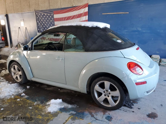 2006 Volkswagen New Beetle Convertible with VIN 3VWSF31Y96M329313, listed as a Copart auction lot 87199314 with 131,474 mi miles and Salvage Title. Bid and sale history available at carsss.com. Image 2.