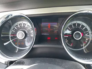 2013 Ford Mustang V6 with VIN 1ZVBP8AM5D5263496, listed as a IAAI auction lot 42580278 with 107,040 mi miles and . Bid and sale history available at DreamBid. Image 7.