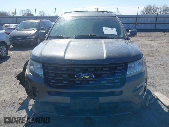 2017 Ford Explorer XLT z VIN 1FM5K7D8XHGB76500, wystawiony jako IAAI lot #41623014 z przebiegiem 149 171 mil mil oraz . Historia ofert i sprzedaży dostępna na DreamBid. Obrazek 12.