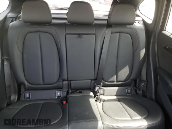 2020 BMW X1 xDrive28i с VIN WBXJG9C00L5P75859, выставлен на аукционе Copart как лот 59660735 с пробегом 68 399 миль миль и Списание • Salvage title. История ставок и продаж доступна на DreamBid. Изображение 10.