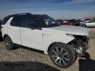 2018 Land Rover Discovery HSE Luxury with VIN SALRT2RV1JA054128, listed as a Copart auction lot 85158354 with 88,344 mi miles and Salvage Title. Bid and sale history available at DreamBid. Image 4.