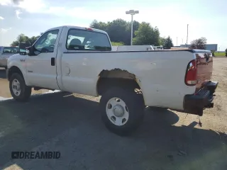 2005 Ford F-350 XL with VIN 1FTWF31P95EB83561, listed as a Copart auction lot 61926994 with 195,588 mi miles and Clean title. Bid and sale history available at DreamBid. Image 2.