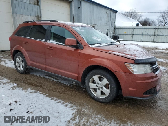 2013 Dodge Journey SE Plus with VIN 3C4PDCABXDT613045, listed as a Copart auction lot 88602235 with 255,617 mi miles and Salvage title. Bid and sale history available at DreamBid. Image 4.