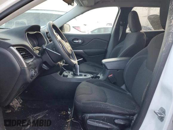 2019 Jeep Cherokee Latitude with VIN 1C4PJMCX9KD155363, listed as a Copart auction lot 46934065 with 68,195 mi miles and Salvage Title. Bid and sale history available at carsss.com. Image 7.
