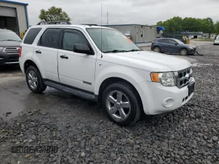 2008 Ford Escape XLT с VIN 1FMCU93118KC45606, выставлен на аукционе Copart как лот 58634705 с пробегом 122 209 миль миль и Списание • Salvage title. История ставок и продаж доступна на DreamBid. Изображение 4.