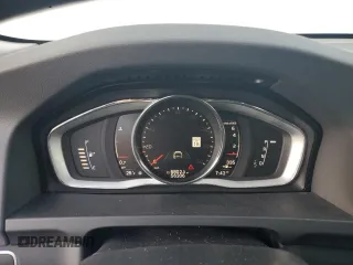 2018 Volvo V60 Dynamic with VIN YV140MELXJ2391007, listed as a Copart auction lot 88225395 with 56,206 mi miles and Salvage Title. Bid and sale history available at carsss.com. Image 9.