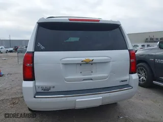 2018 Chevrolet Tahoe Premier with VIN 1GNSCCKC1JR305097, listed as a IAAI auction lot 41233962 with 154,043 mi miles. Bid and sale history available at carsss.com. Image 17.