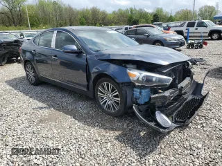 2015 Kia Cadenza Premium with VIN KNALN4D70F5176116, listed as a Copart auction lot 51386325 with 107,644 mi miles and Salvage Title. Bid and sale history available at carsss.com. Image 4.