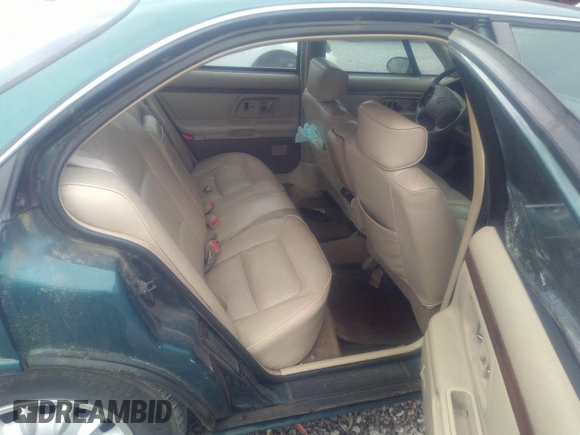 1998 Oldsmobile 88 LS z VIN 1G3HN52K5W4849011, wystawiony jako IAAI lot #42153650 z przebiegiem 171 969 mil mil oraz . Historia ofert i sprzedaży dostępna na DreamBid. Obrazek 8.
