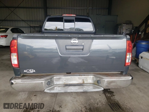 2015 Nissan Frontier SV z VIN 1N6AD0CW9FN714355, wystawiony jako Copart lot #48482675 z przebiegiem 76 835 mil mil oraz Czysty tytuł • Clean title. Historia ofert i sprzedaży dostępna na DreamBid. Obrazek 6.