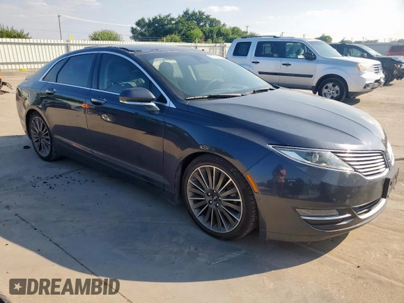 2014 Lincoln MKZ with VIN 3LN6L2GK5ER836216, listed as a Copart auction lot 59079595 with 104,011 mi miles and Salvage title. Bid and sale history available at DreamBid. Image 4.