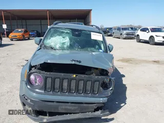 2018 Jeep Renegade Latitude with VIN ZACCJABB1JPH59251, listed as a IAAI auction lot 41851930 with Not provided miles and . Bid and sale history available at DreamBid. Image 12.