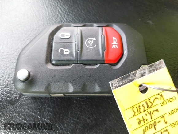 2019 Jeep Wrangler Sport S z VIN 1C4GJXAG0KW583315, wystawiony jako IAAI lot #39990649 z przebiegiem 32 768 mil mil oraz . Historia ofert i sprzedaży dostępna na DreamBid. Obrazek 11.
